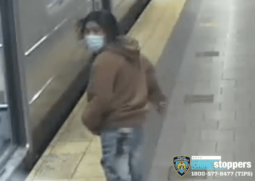 Suspect subway stabbing
