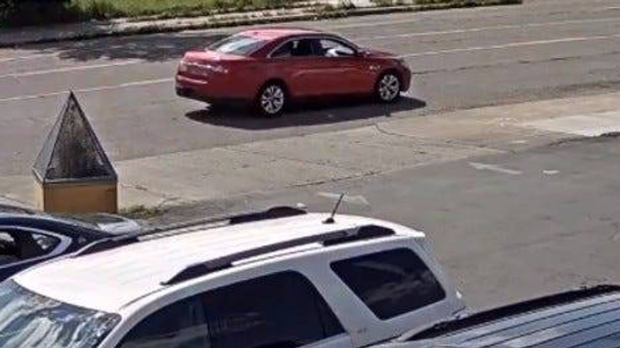 Suspect vehicle in a double shooting