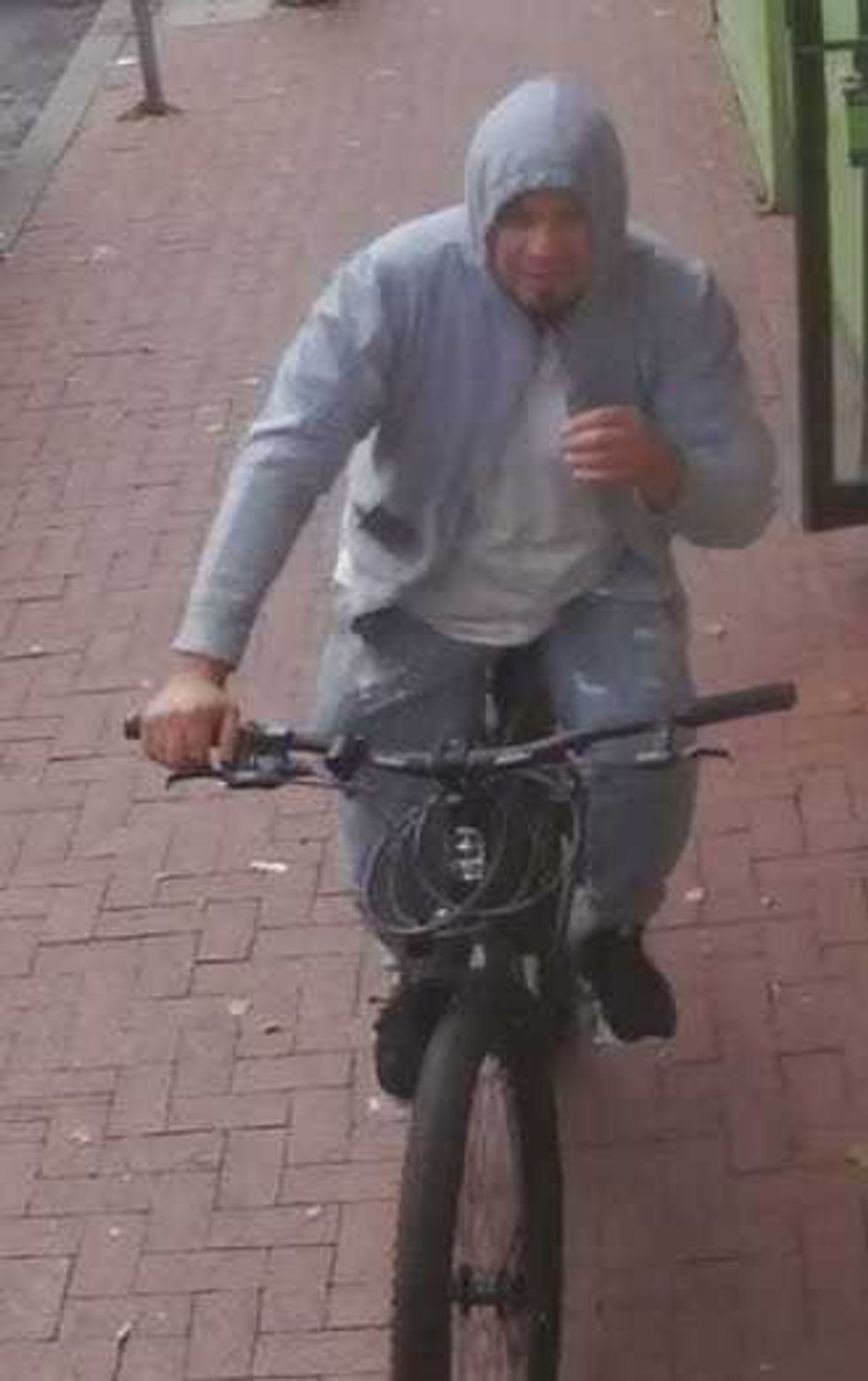 Suspect who attacked man with metal pipe on LI sought