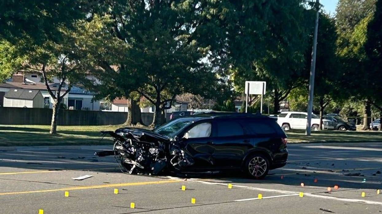 SUV destroyed in Sterling Heights crash
