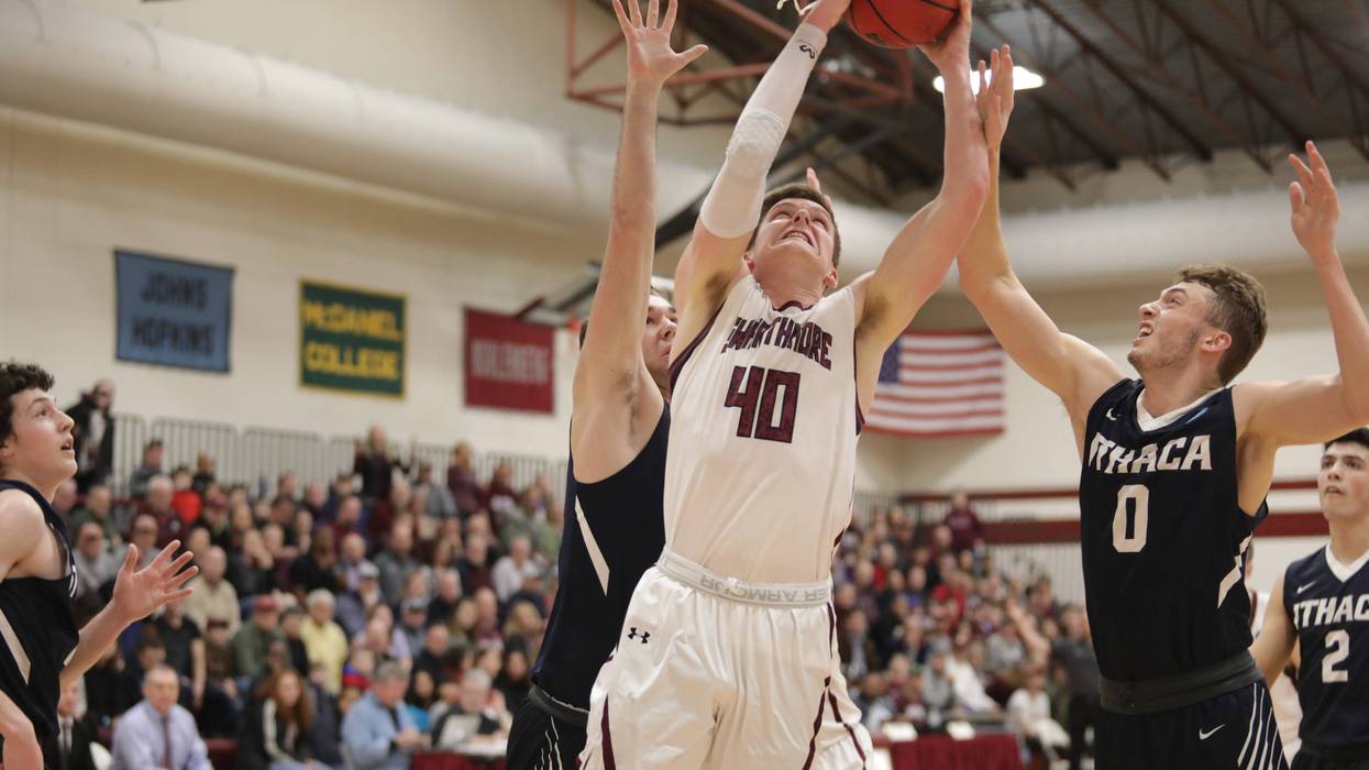 Swarthmore senior forward Nate Shafer had 14 points and 20 rebounds in the Garnet's second round win over Ithaca.