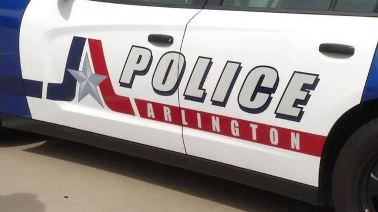 SWAT stand-off ends in Arlington; murder suspect arrested early this morning