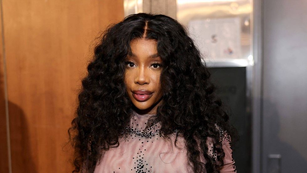 SZA releasing leaked songs on 'SOS' Deluxe, starting 'Lana' project from scratch