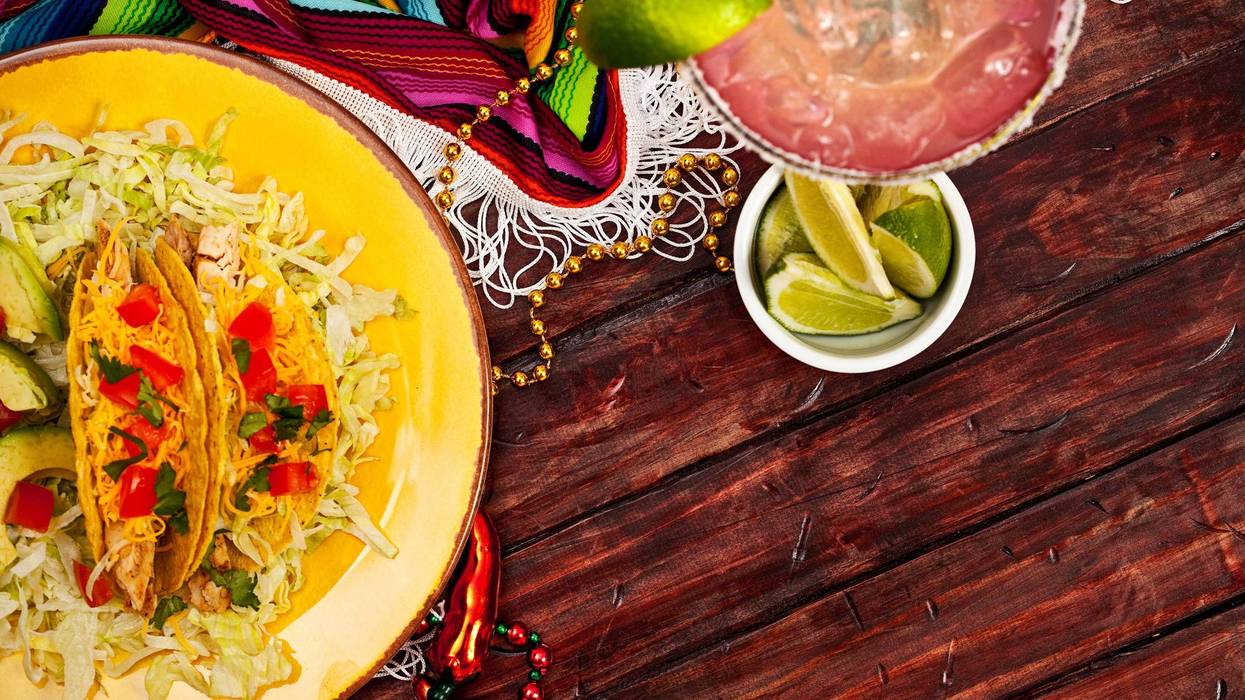 tacos and drinks