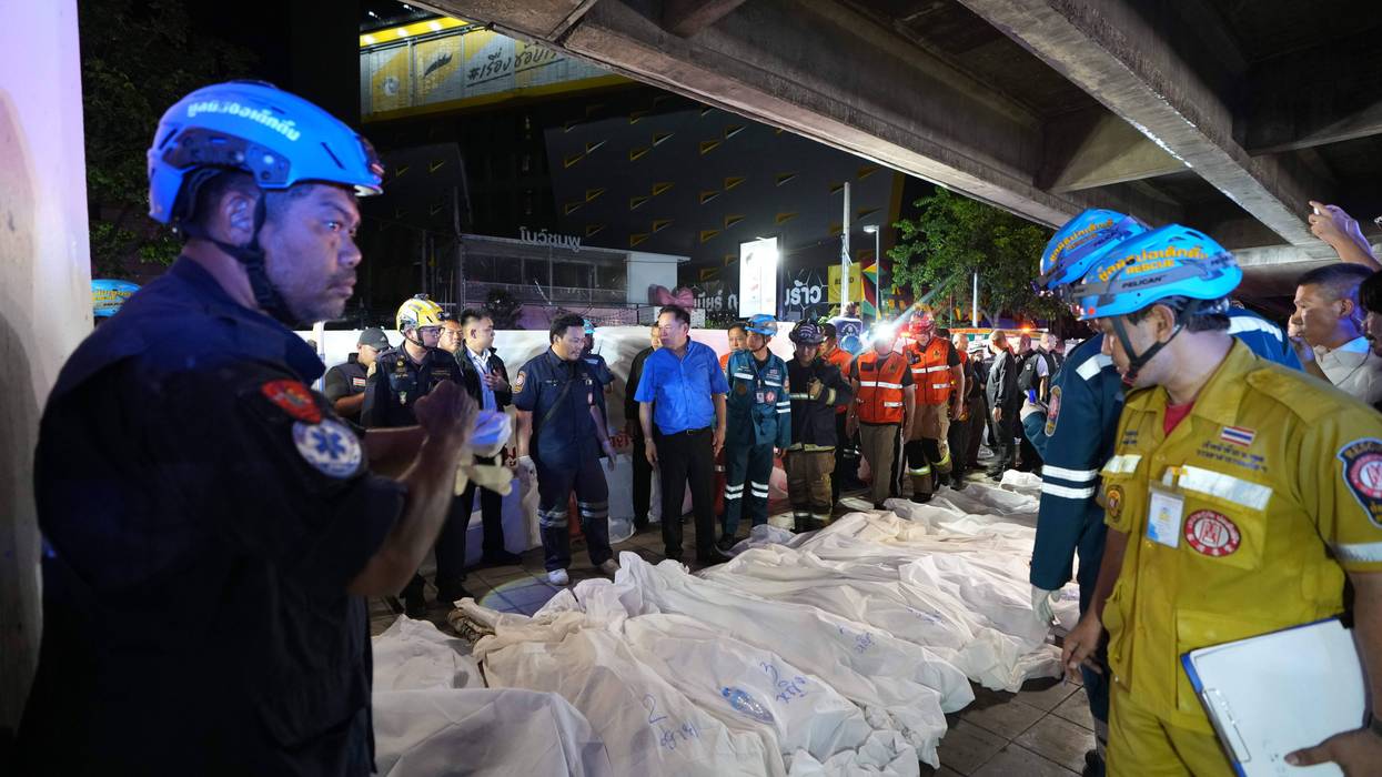 TAILANDIA PUB INCENDIO