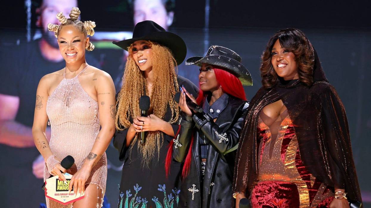 Tanner Adell, Tiera Kennedy, Reyna Roberts and Brittney Spencer