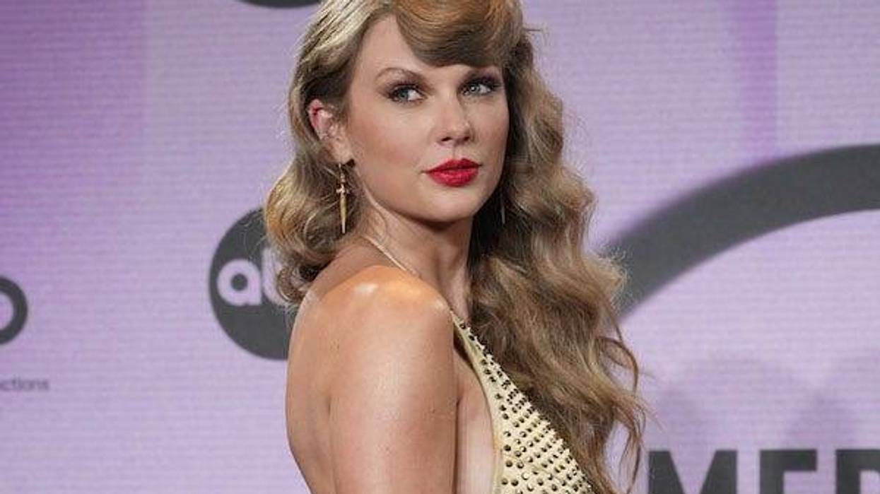 Taylor Swift at the 2022 American Music Awards - Press Room held at the Microsoft Theater in Los Angeles, CA on Sunday, November 20, 2022