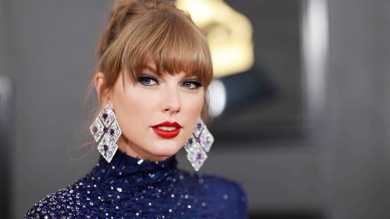 Taylor Swift fans head to court on Monday with their first hearing in the Ticketmaster lawsuit.