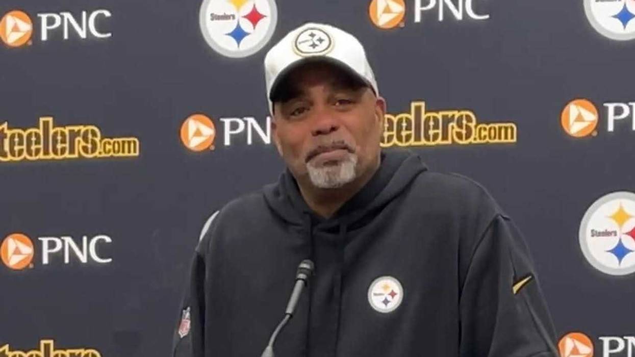 Teryl Austin at podium