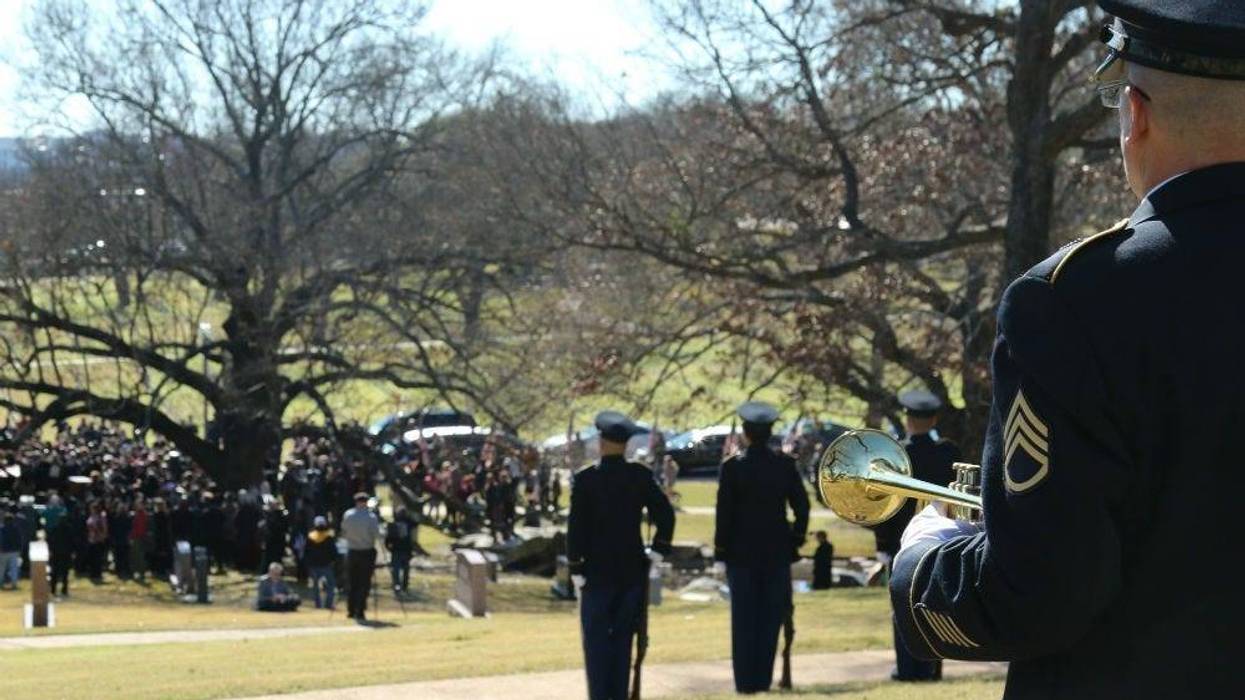 Texas will hold two unaccompanied veteran burials on Tuesday.
