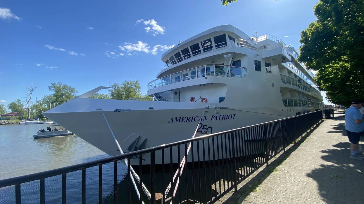 'Dream come true' : First Great Lakes cruise ship arrives in Buffalo