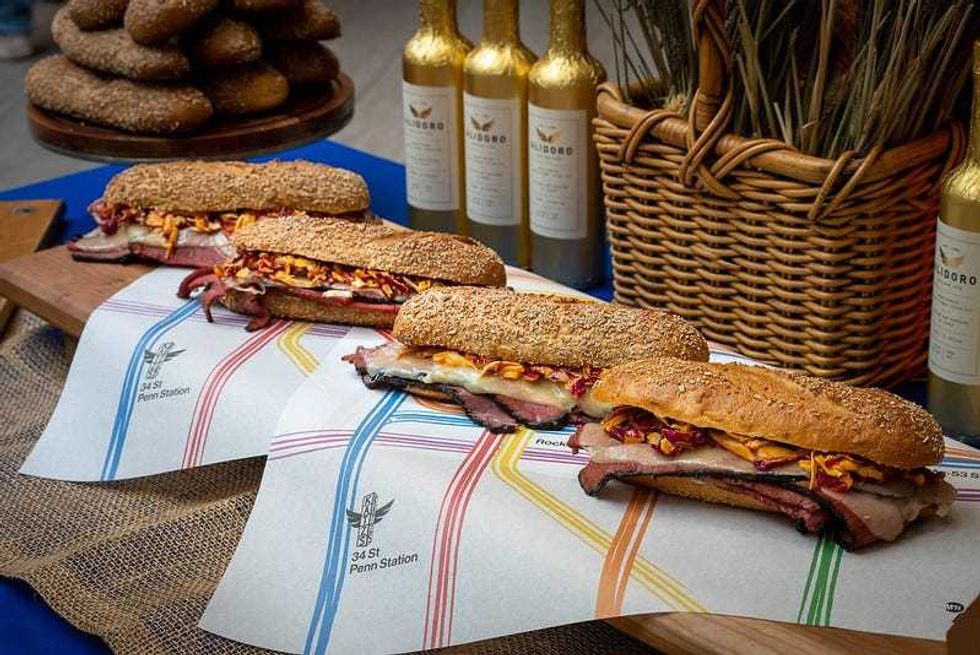 The 1904 sandwich