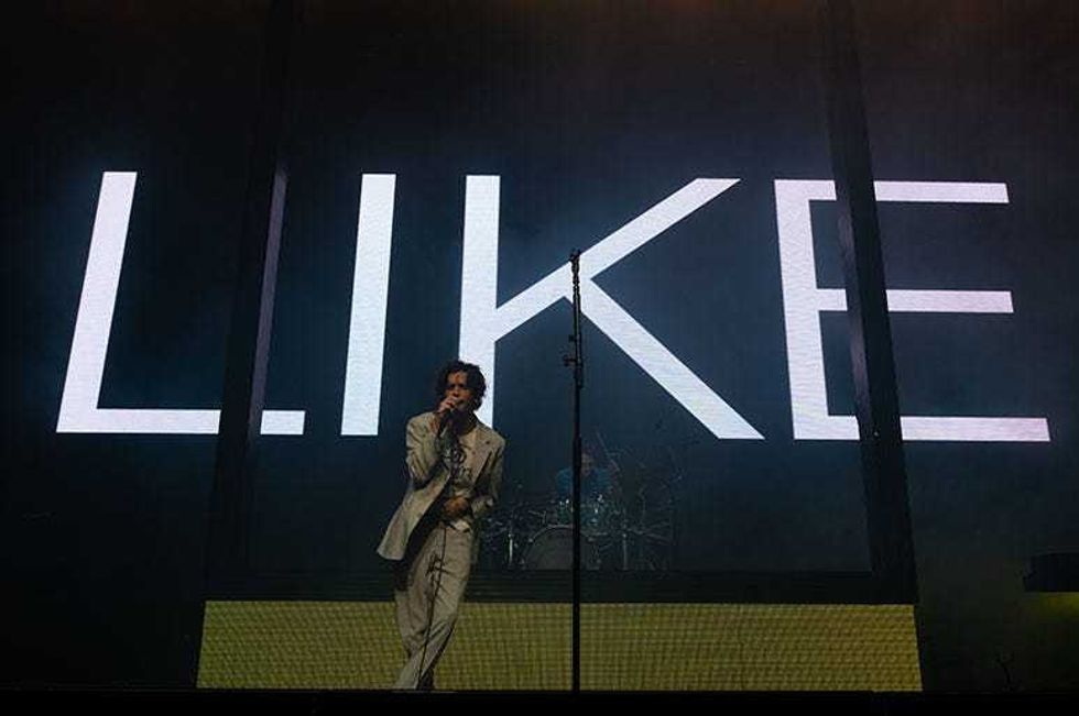 The 1975 Performance At ALTerium