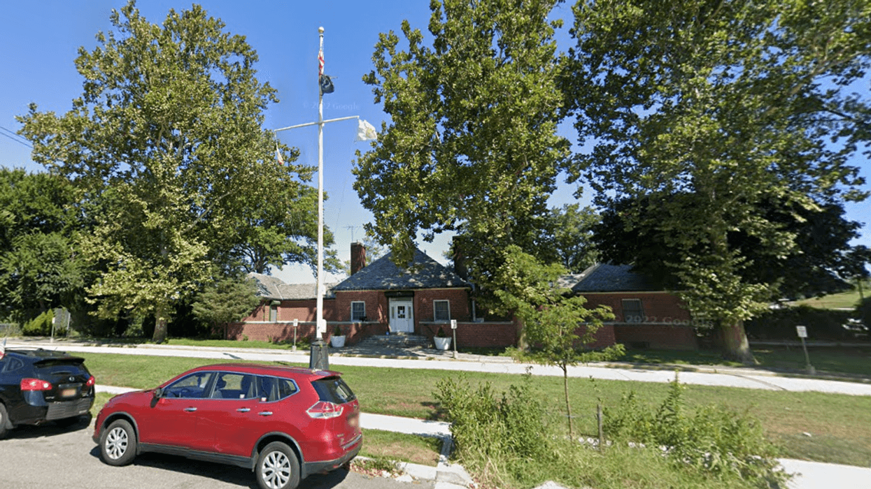 The body of a man was pulled from a pond at Kissena Golf Course on Wednesday morning