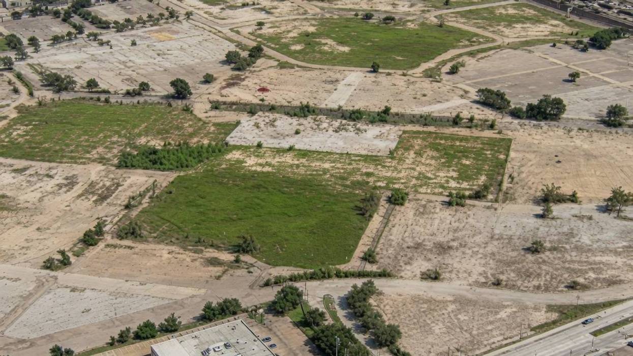 The Dallas Mavericks announced Monday they have secured option agreements to purchase about 104 acres at the former Valley View Mall site in North Dallas for a new arena and entertainment district targeted to open in 2031.
