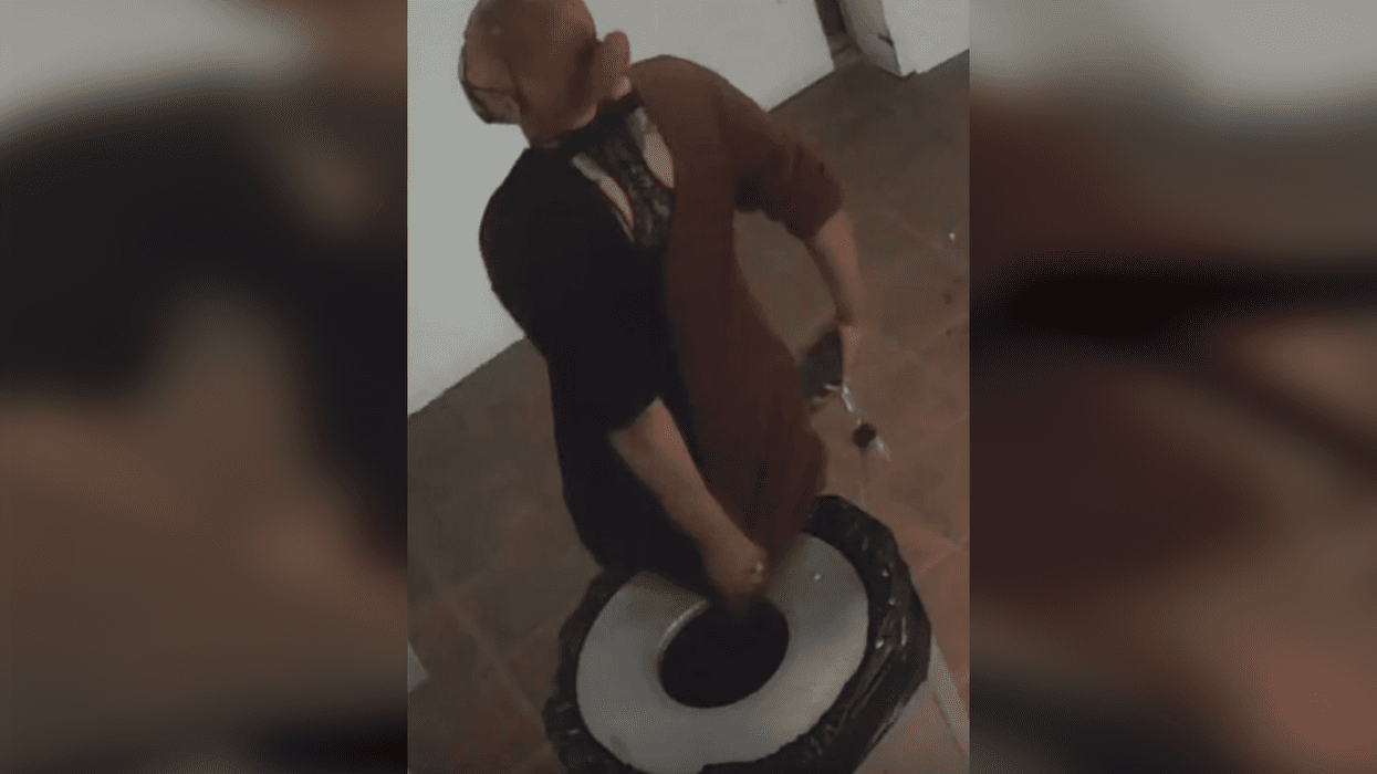 The DoorDash driver caught defecating outside a Brentwood apartment building.