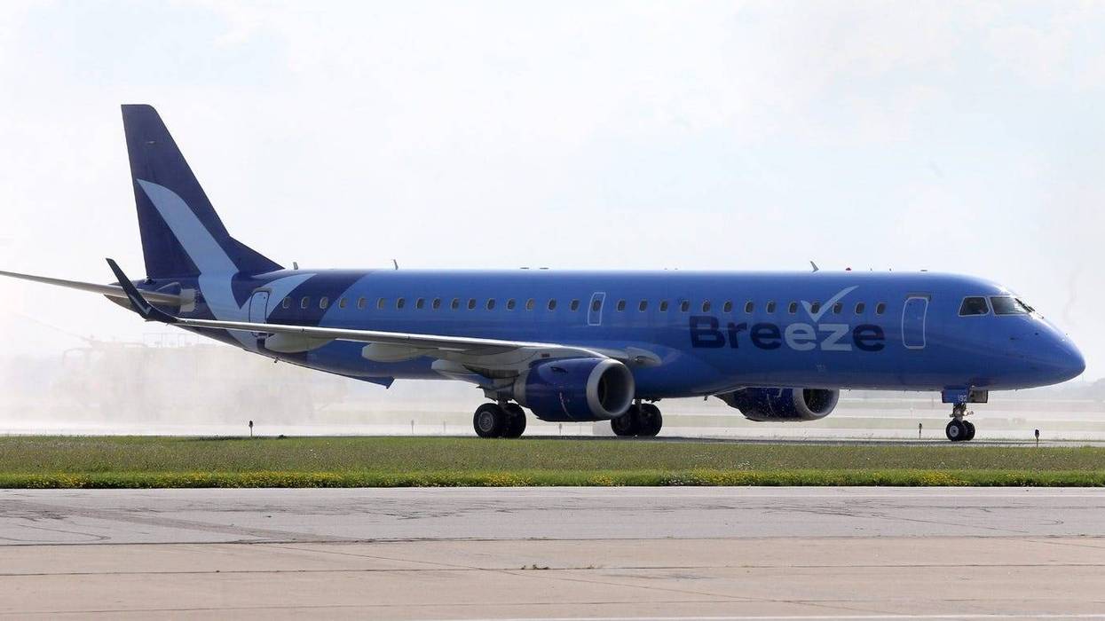 The first flight into the Akron-Canton Airport by Breeze Airways arrives in Green on Saturday, June 26, 2021. Breeze First Flight 2855