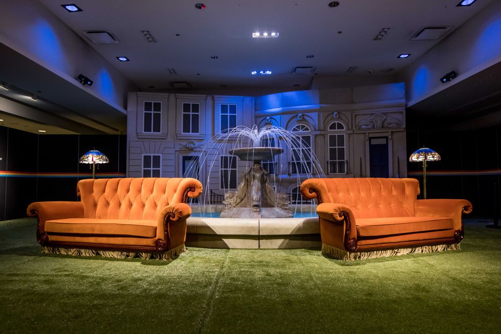 The Friends Experience fountain