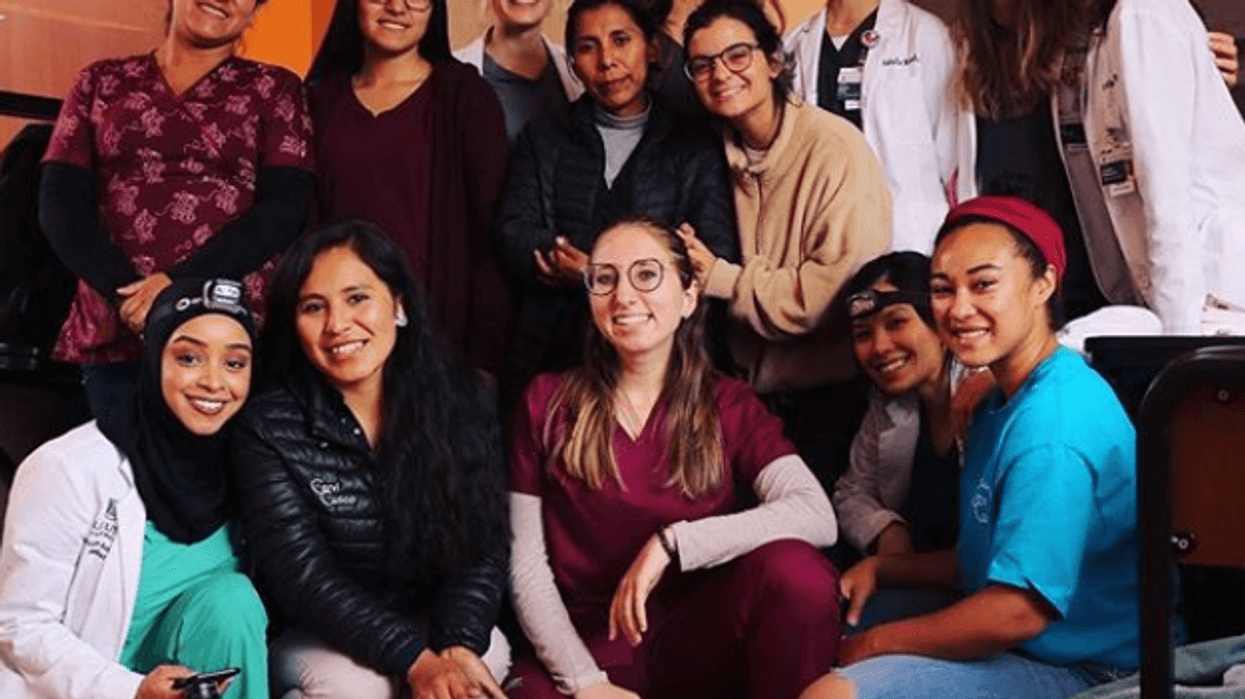 The group of 15 students are stranded in Peru