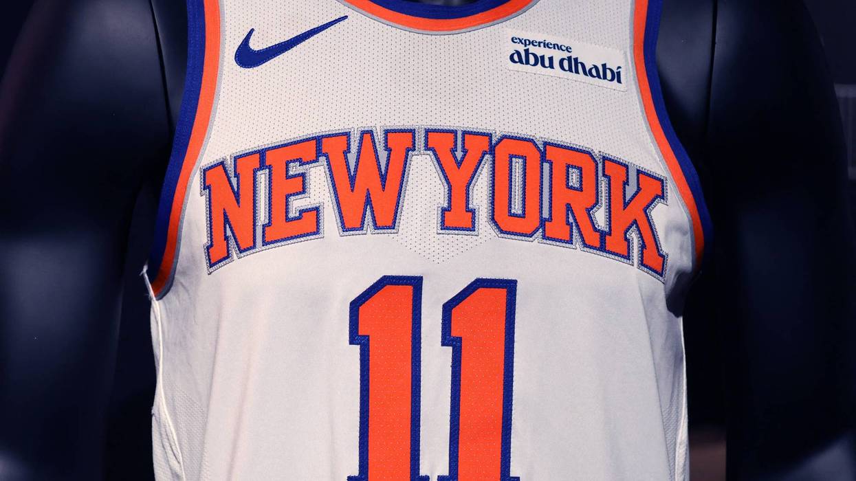 Jalen Brunson's NBA Finals jersey sells for $1 million at Sotheby's