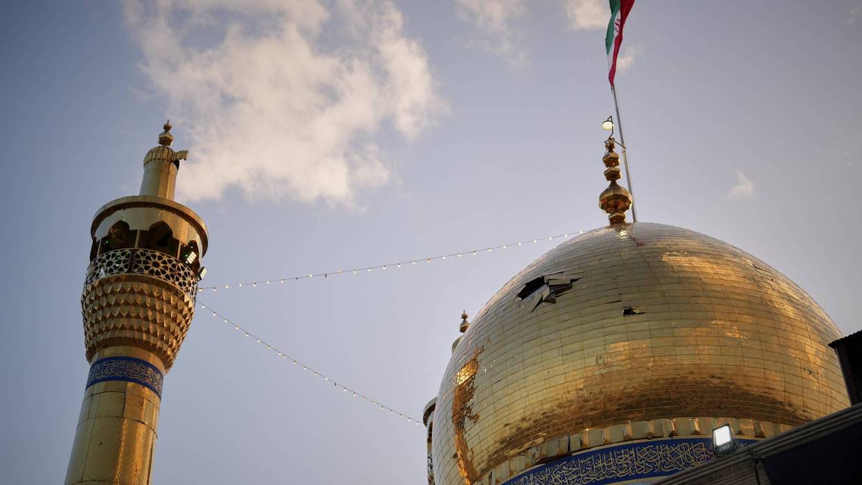 The Latest: Trump threatens to strike Iran's infrastructure if Strait of Hormuz isn't reopened