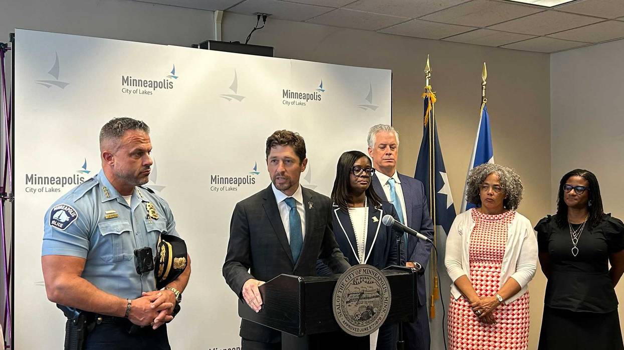 The Minneapolis City Council has voted to pass the contract for the Minneapolis Police Officers union in a 8-4 vote Thursday morning.