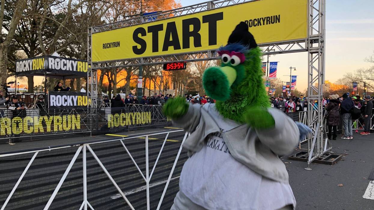The Phillie Phanatic, dressed as Rocky Balboa, at the starting line for the Rocky Run.