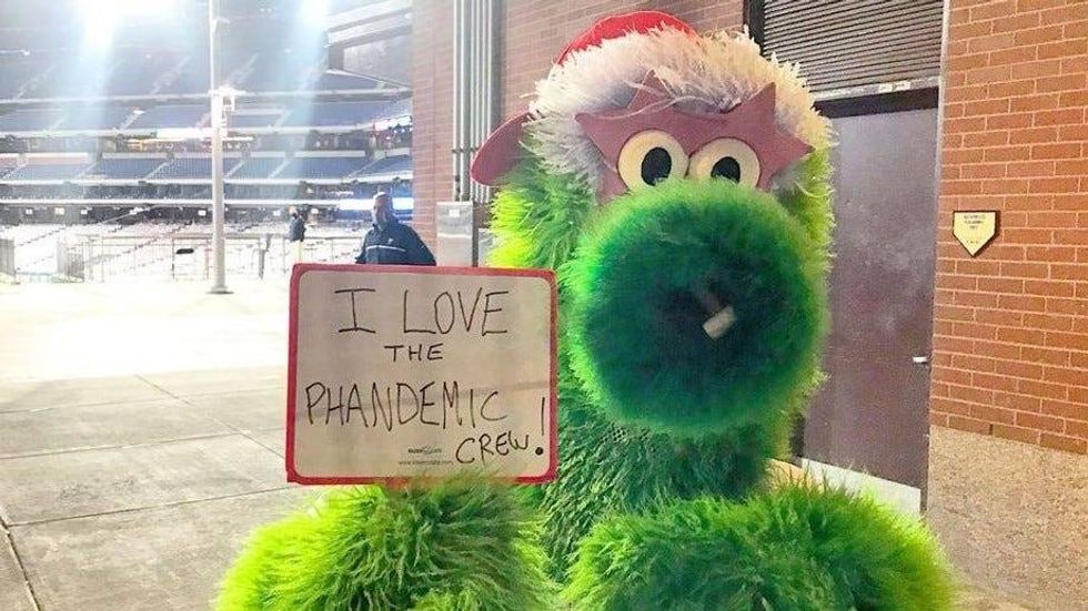 The Phillie Phanatic show love to the Phandemic Krew, despite the Galapagos Island-native misspelling the last name of the beloved fan group. (We