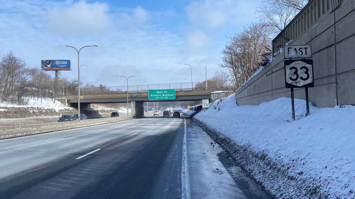 The state DOT is considering a number of options for the Kensington Expressway.