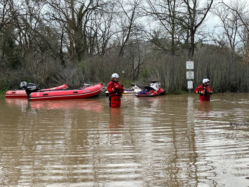 The teams used the break in rain on Sunday to practice.