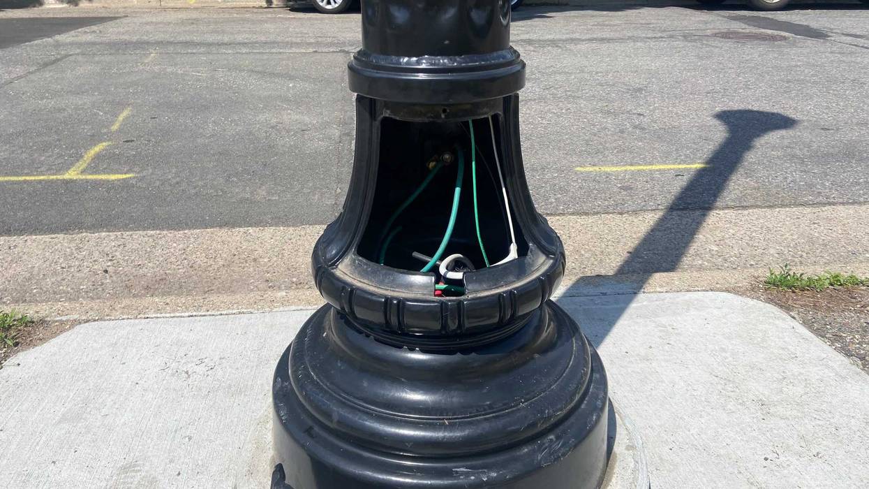 The theft of copper wire from street lights continues to be an ongoing problem, but the City of Minneapolis is doubling down to help combat this problem.