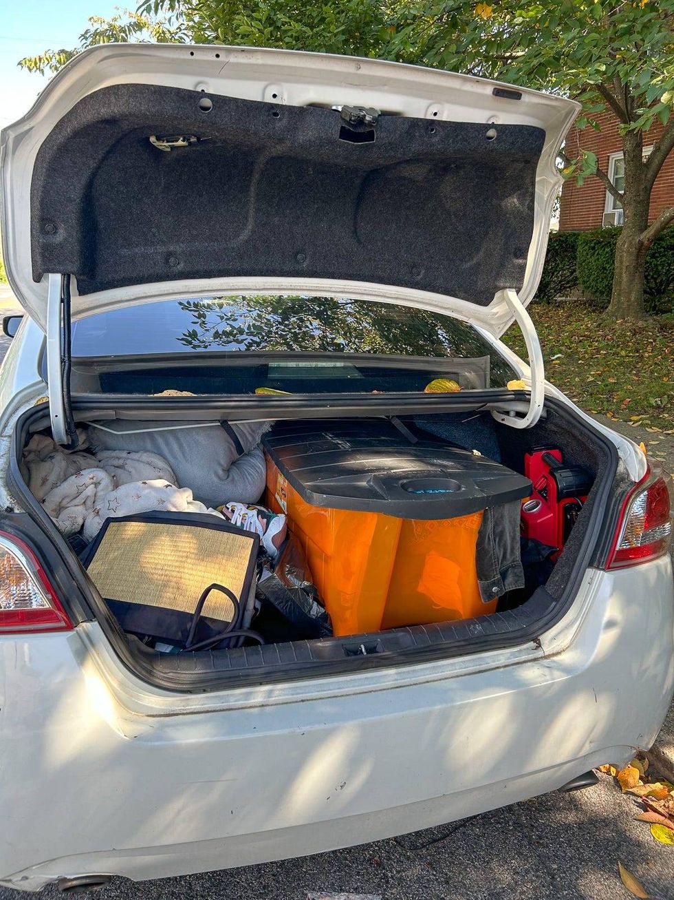 The trunk of TyeTyona Harding