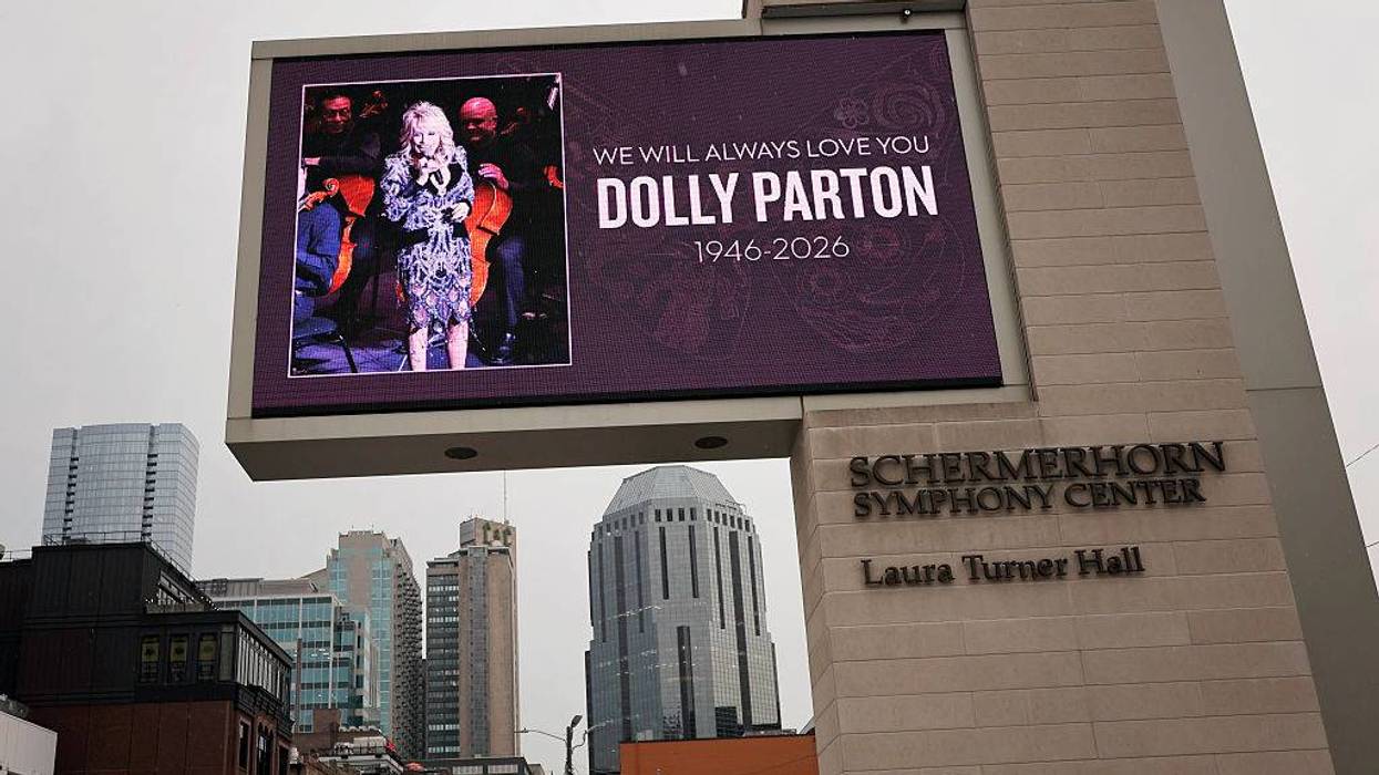 The U.S. Remembers Dolly Parton