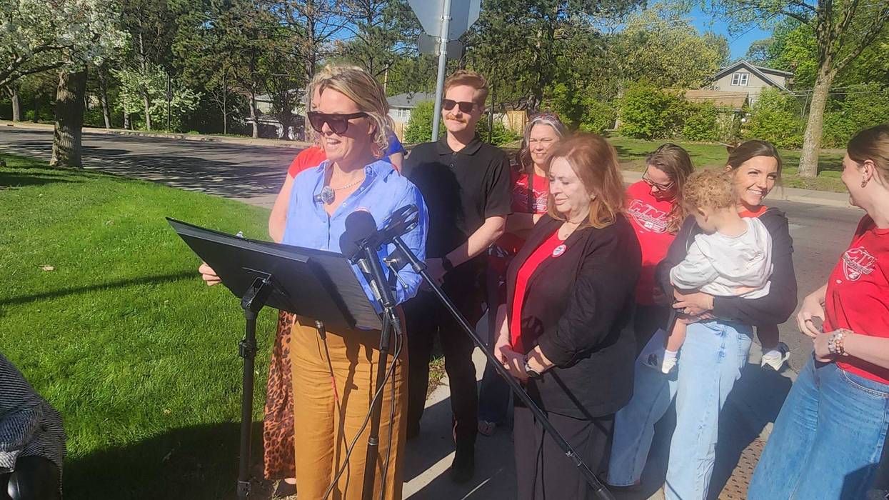600 nurses at North Memorial tell administrators they have "overwhelmingly" voted to strike