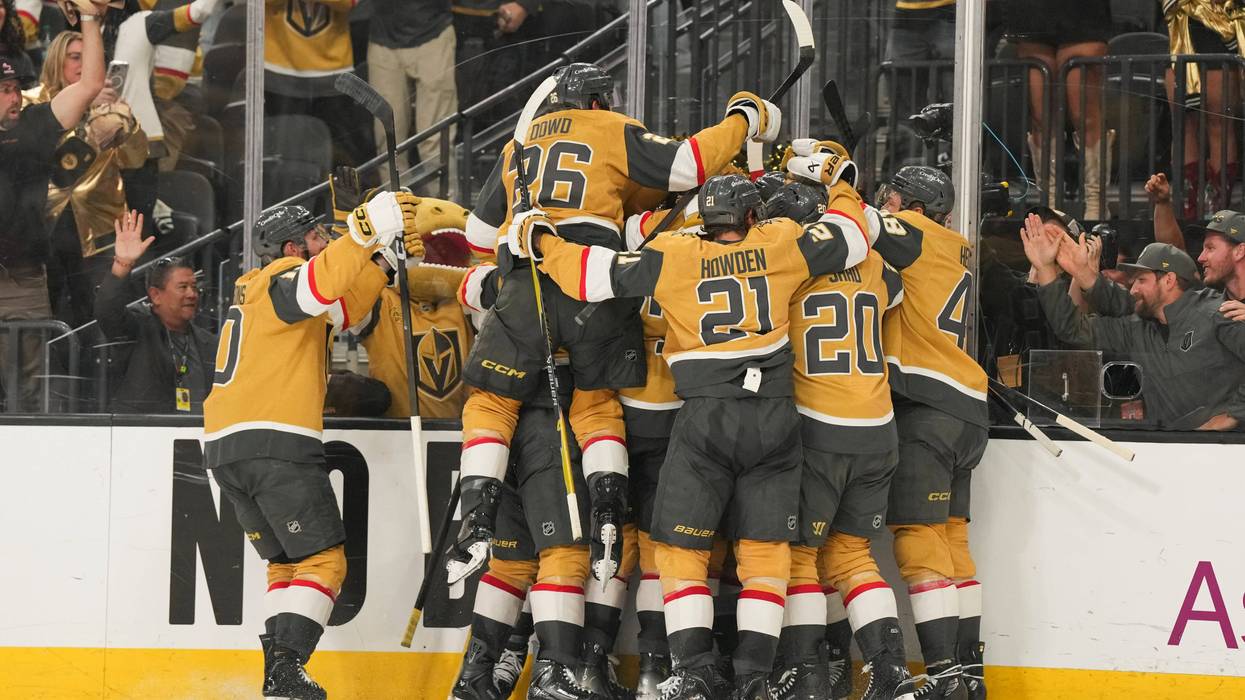Dorofeyev scores in OT to give Golden Knights 3-2 win over Ducks and 3-2 series lead