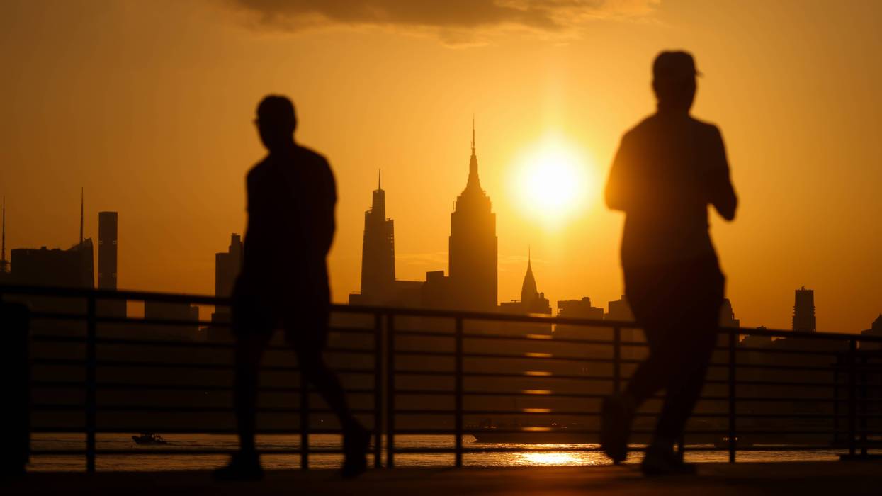 NYC's extreme heat threatens holiday weekend plans with 110° RealFeel