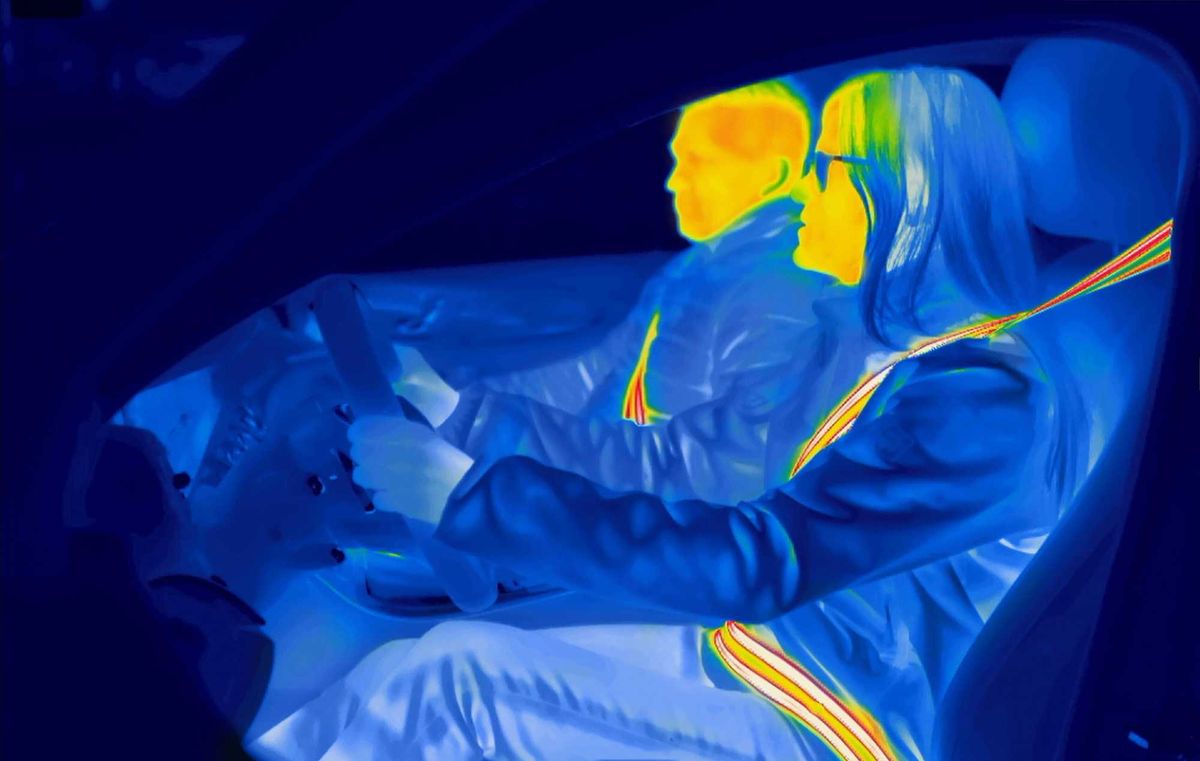 Thermal image of heated seatbelts