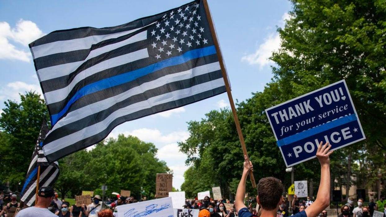 'thin blue line' flag