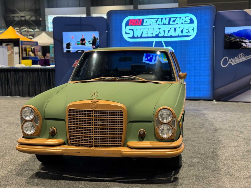 This Mercedes, which belongs to Robert Downey Jr.
