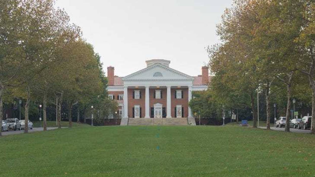 This photo was taken at the campus of Darden School of Business at the University of Virginia. Located in Charlottesville, Virginia, the UVa is found and designed by Thomas Jefferson.