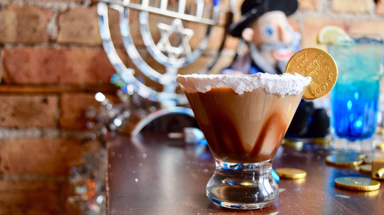 This week's Cocktail of the Week is a Gelt Martini, has been brought to us by our friends at 8 Crazy Nights/Graystone Tavern. It was created by the owner Sam Stone to be featured on the 8 Crazy Nights Hanukkah pop-up bar speciality menu.