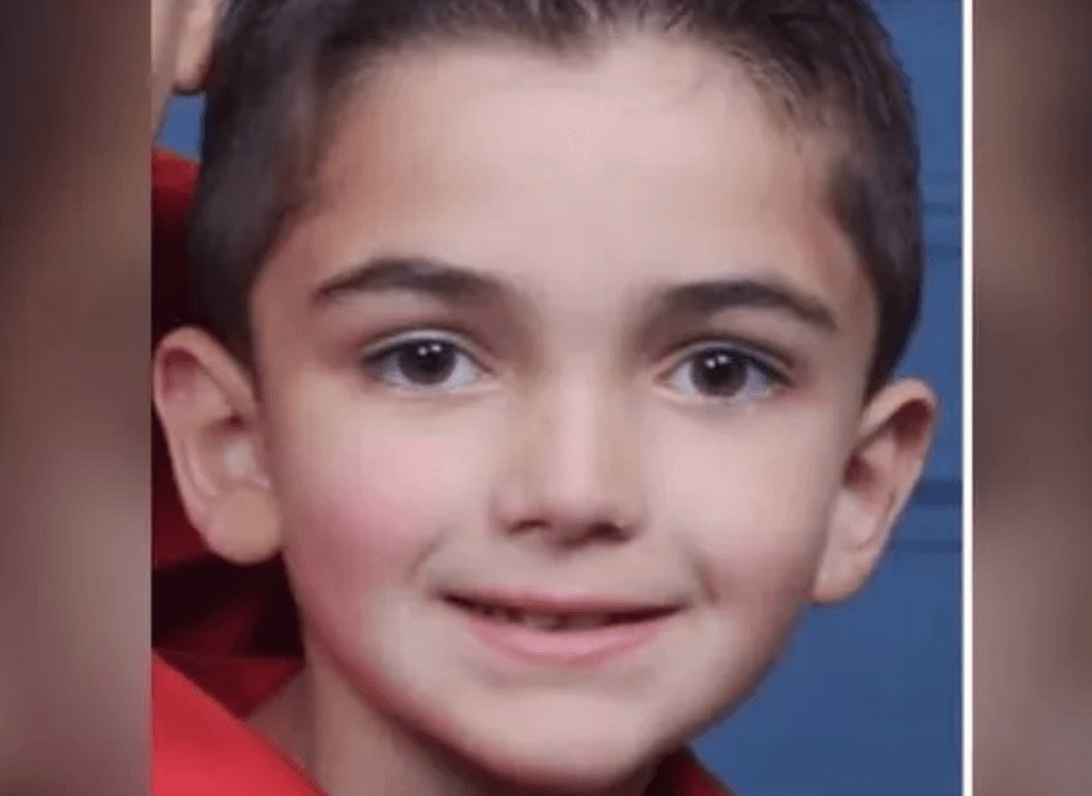 Thomas Valva, 8