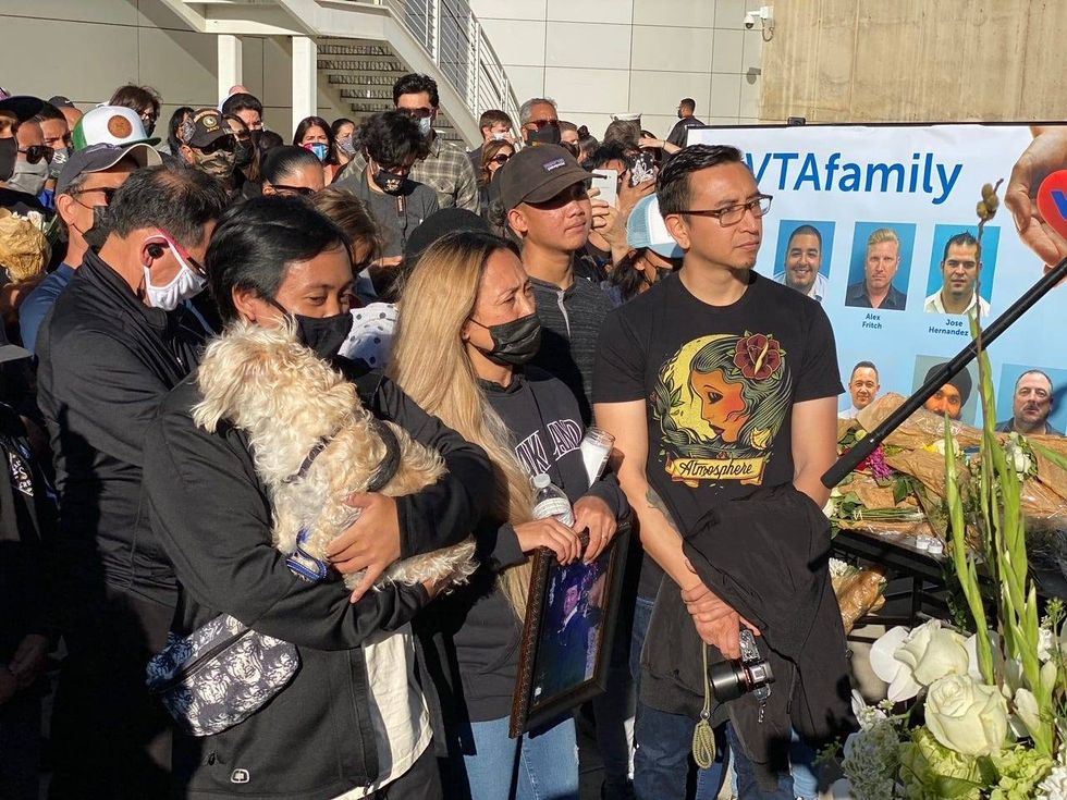 Thousands gather outside San Jose City Hall to mourn the nine lives lost at Wednesday