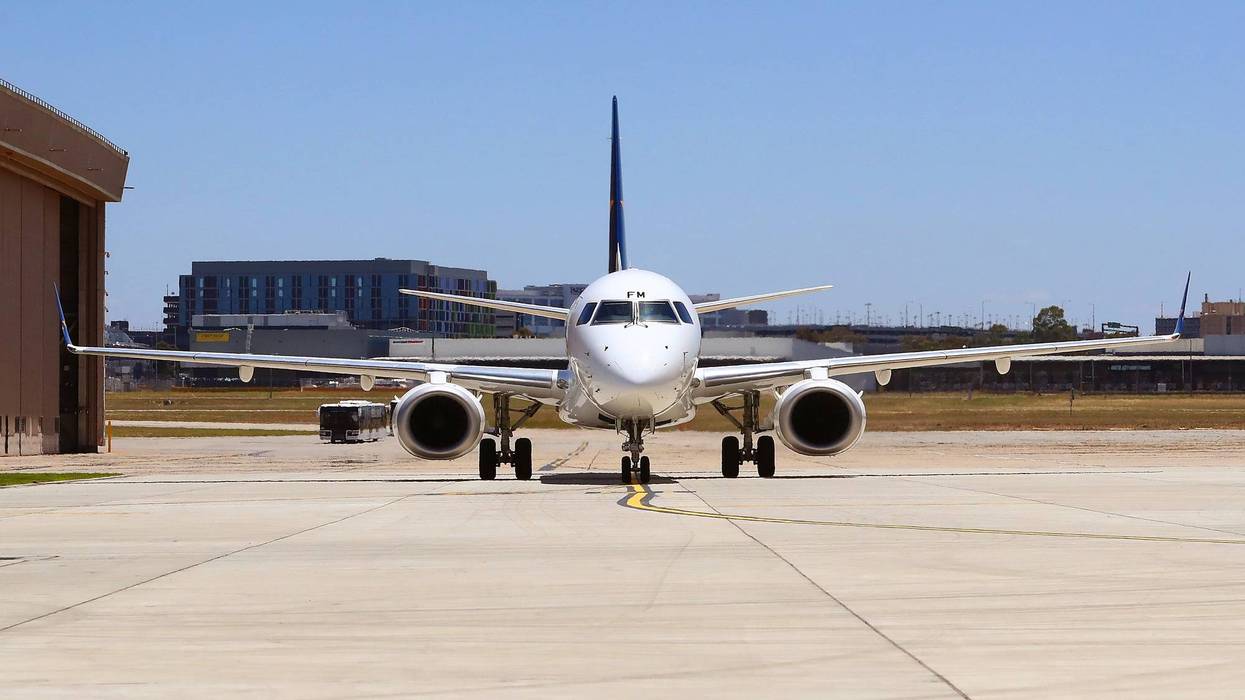 Thousands of flights have been canceled across the U.S. over the past week amid the COVID-19 omicron variant’s surge, and airlines are scrambling to get things under control.