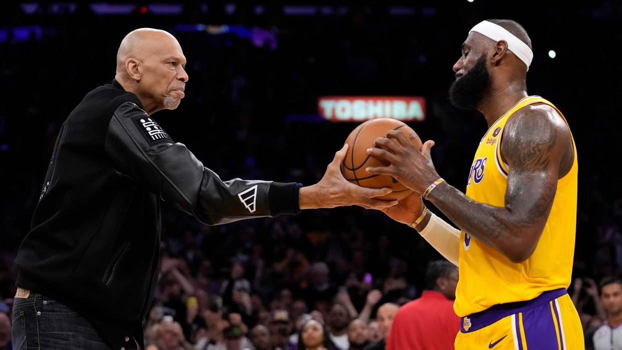 Thunder Lakers Basketball