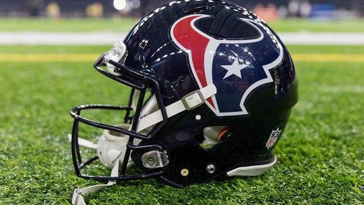 Tim Warner / Stringer