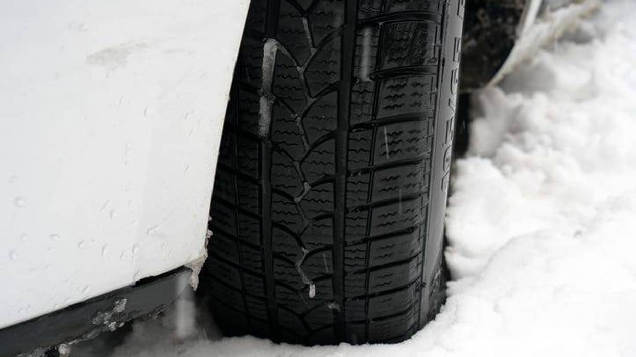 tires in snow