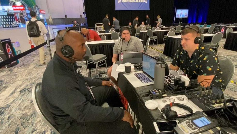 TL Radio Row