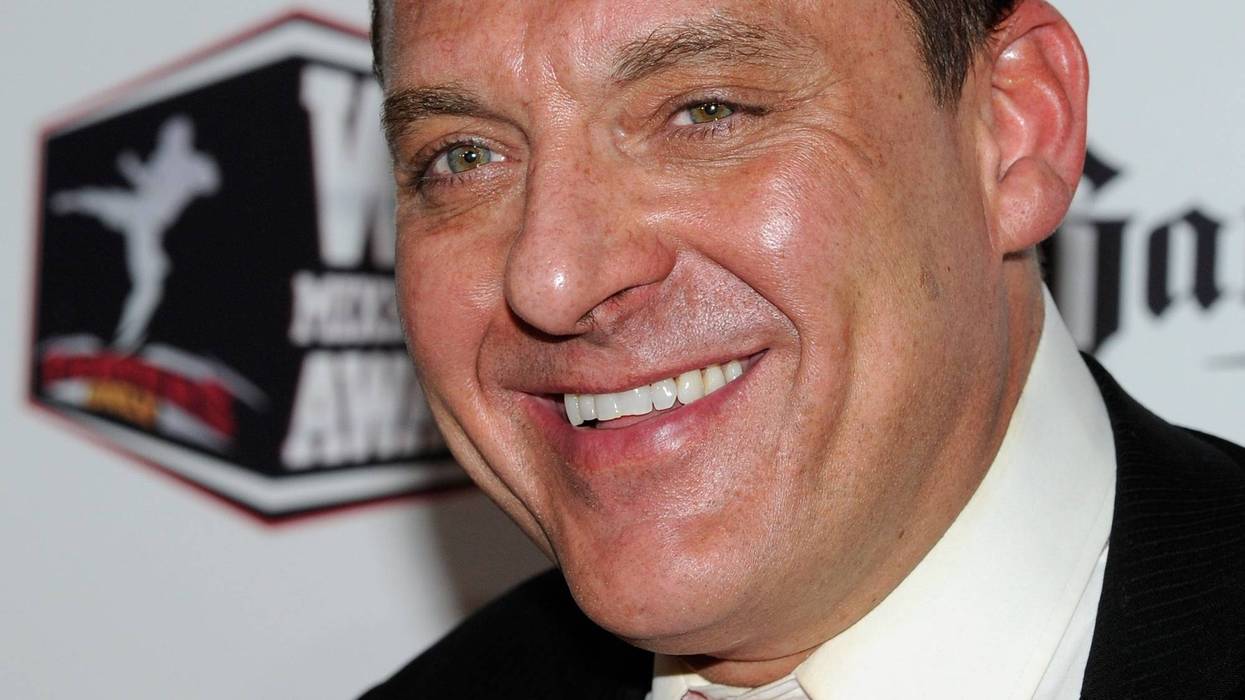 Tom Sizemore's family told there's "no further hope" after brain aneurysm leaves actor in critical condition, manager says