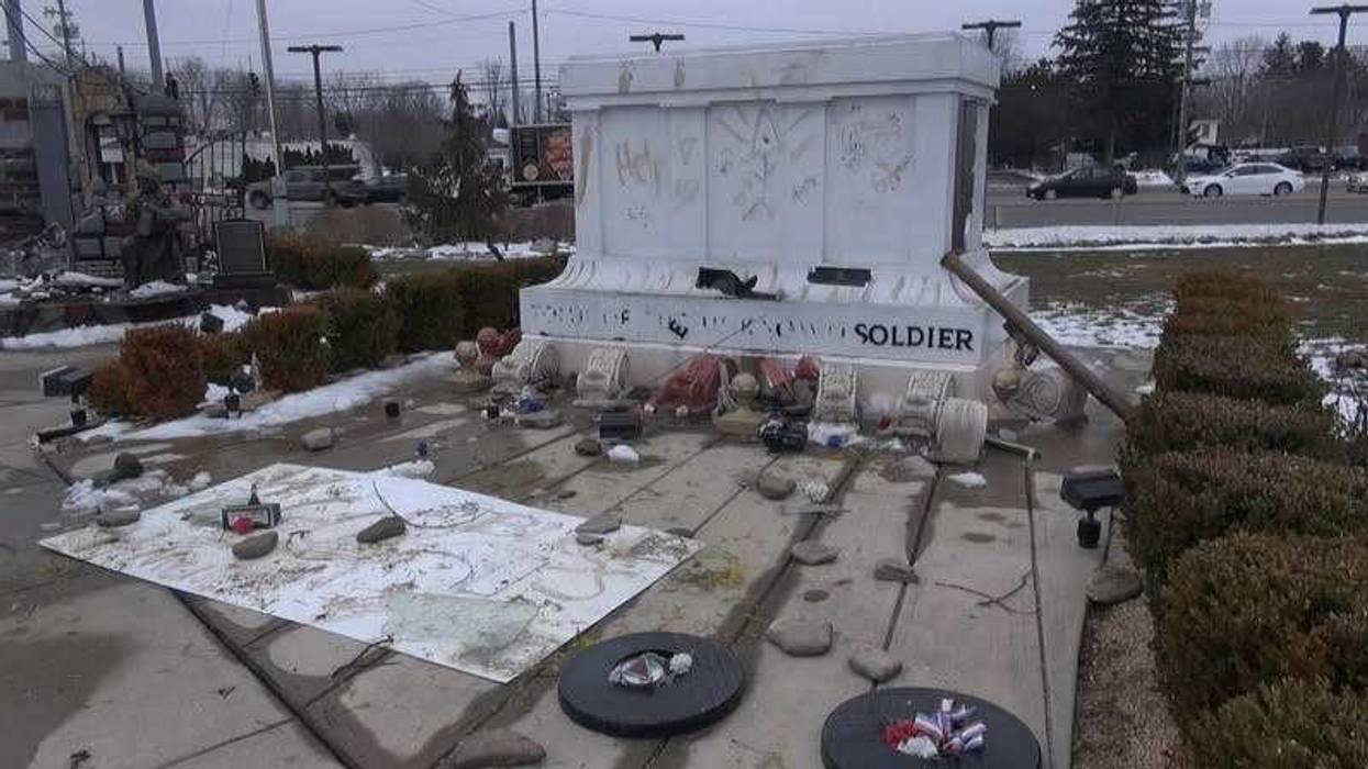 Tomb of Unknown Soldier - Patriots and Heroes Park, Lancaster, N.Y.
